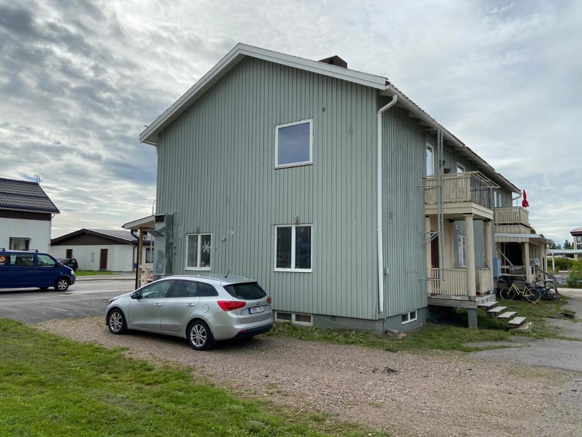 Citybed Bed & Breakfast Pajala Exterior photo